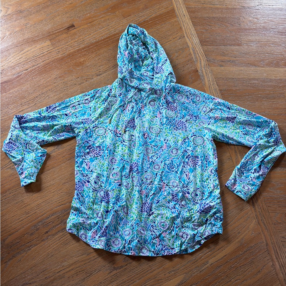 Lilly Pulitzer Blue and Green Patterned Hoodie